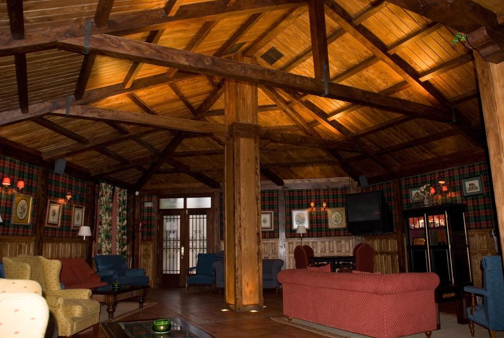 Hotel Presa Riaño Kültér fotó