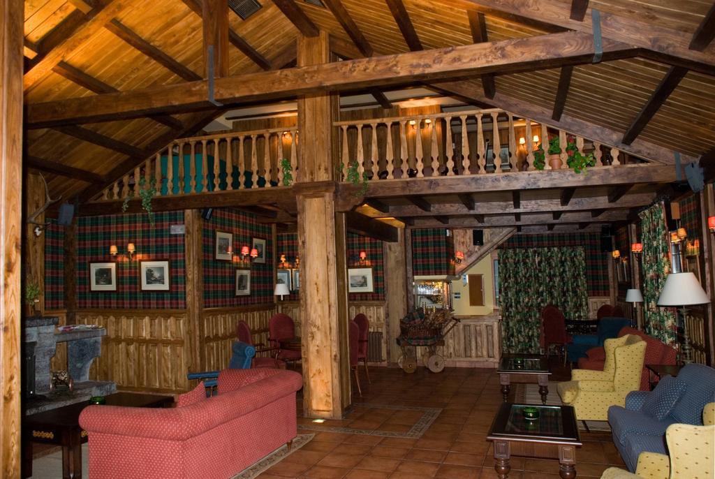 Hotel Presa Riaño Kültér fotó